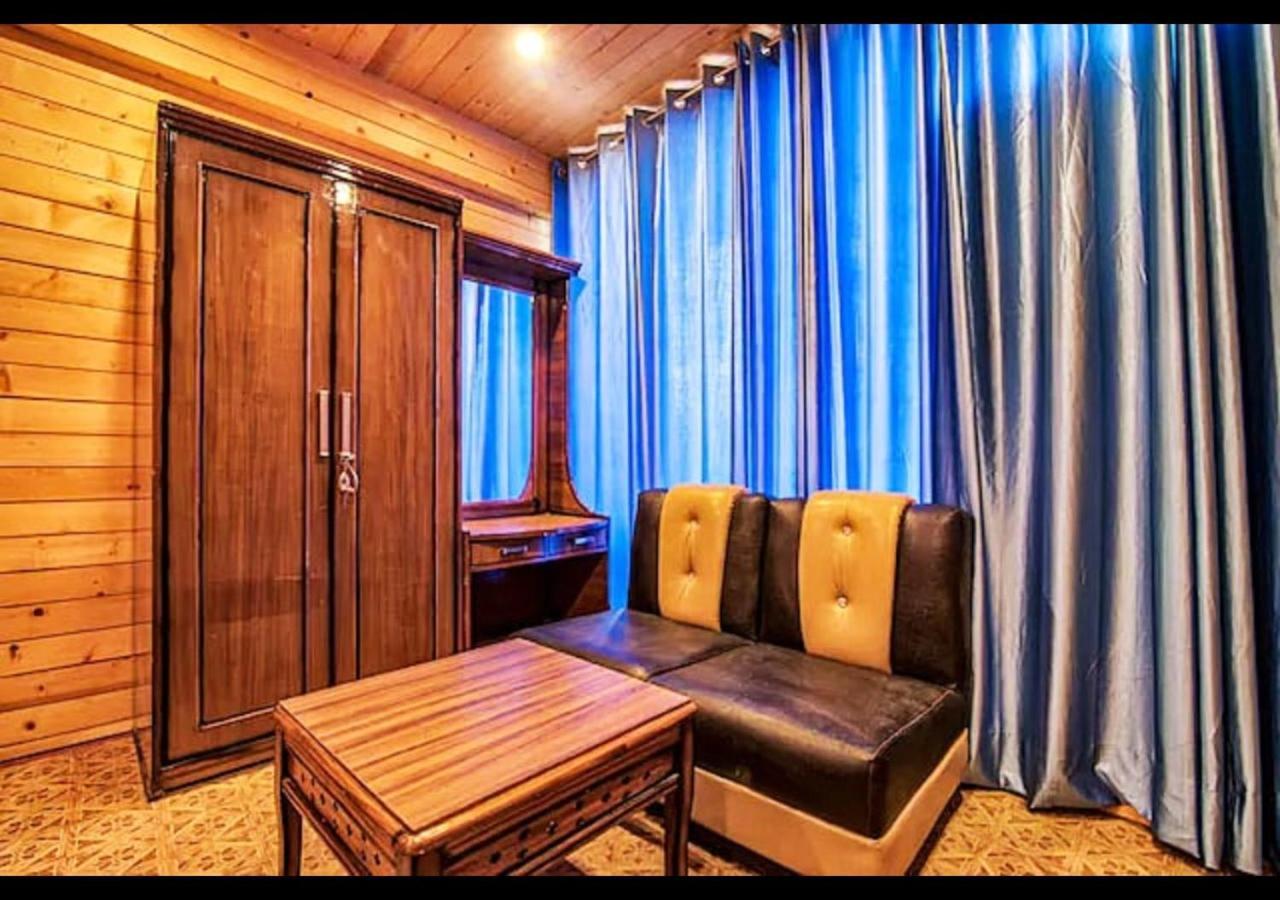 Hotel Country Resort Khajjiar Ngoại thất bức ảnh
