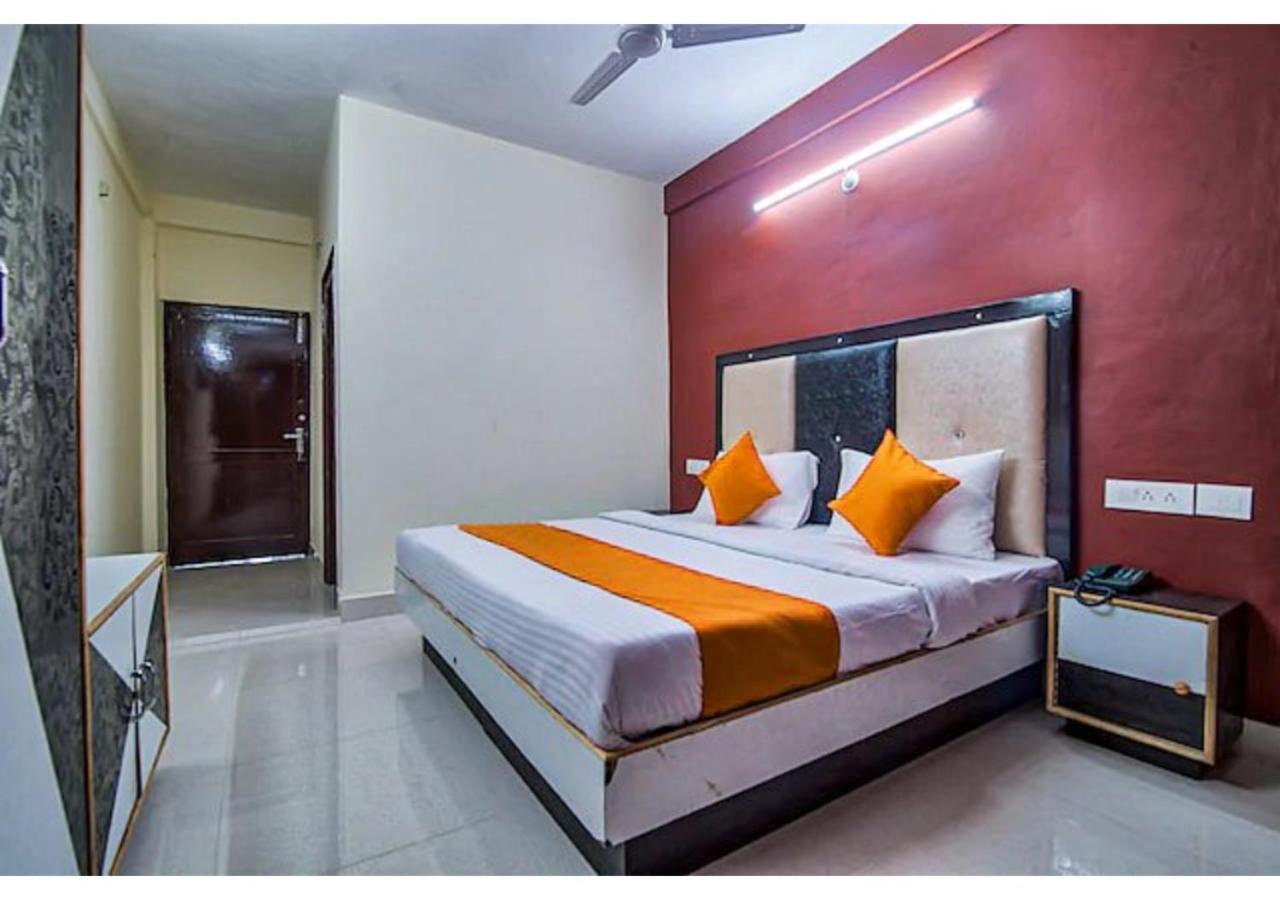 Hotel Country Resort Khajjiar Ngoại thất bức ảnh