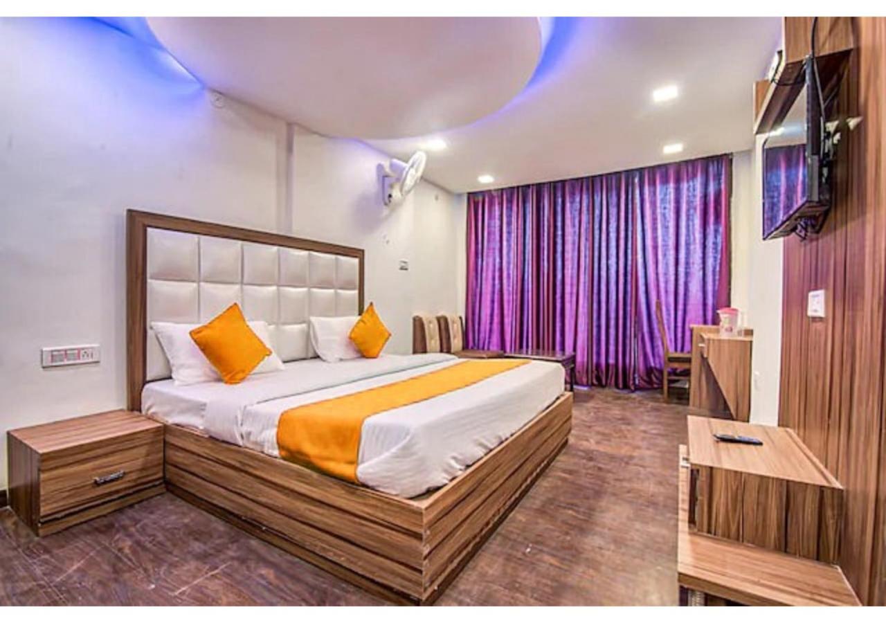 Hotel Country Resort Khajjiar Ngoại thất bức ảnh