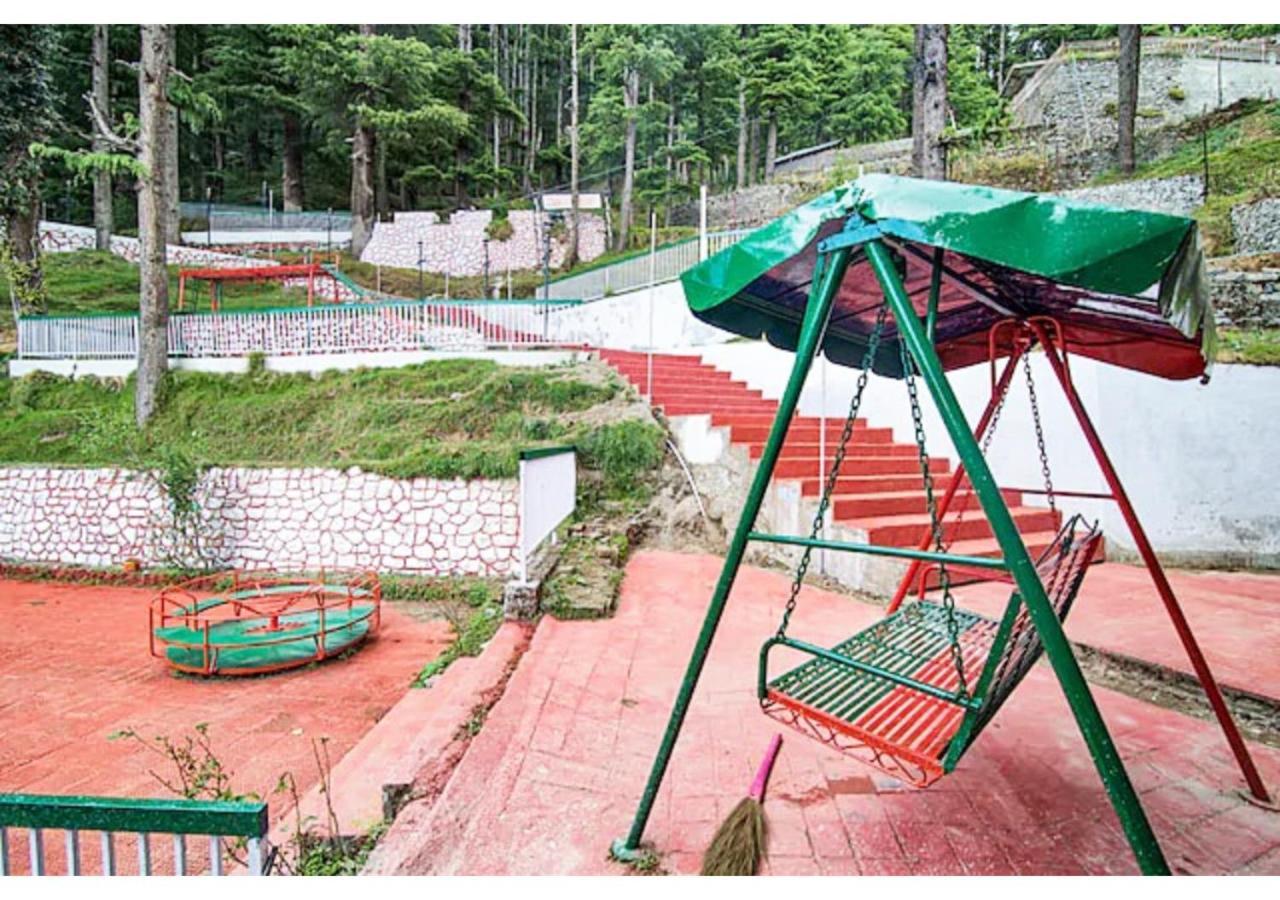 Hotel Country Resort Khajjiar Ngoại thất bức ảnh