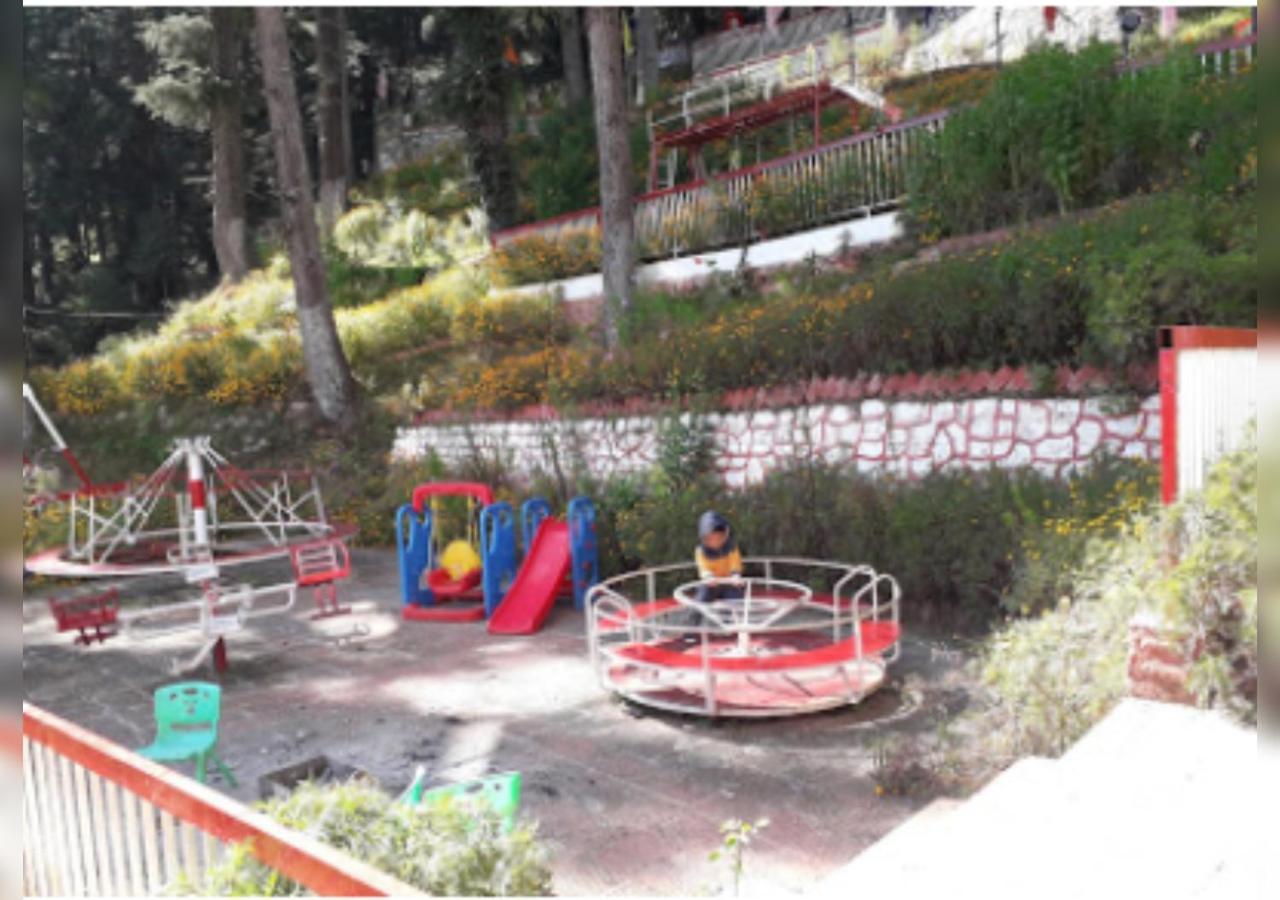 Hotel Country Resort Khajjiar Ngoại thất bức ảnh